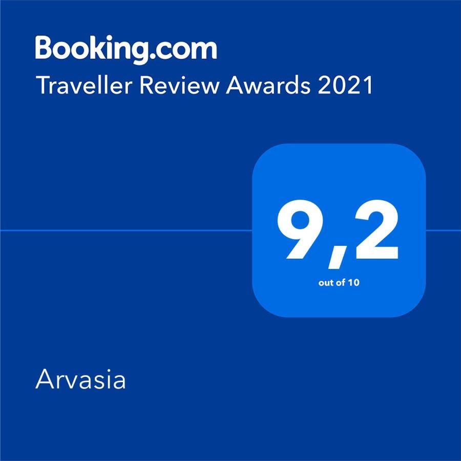Arvasia Vernazza Bagian luar foto