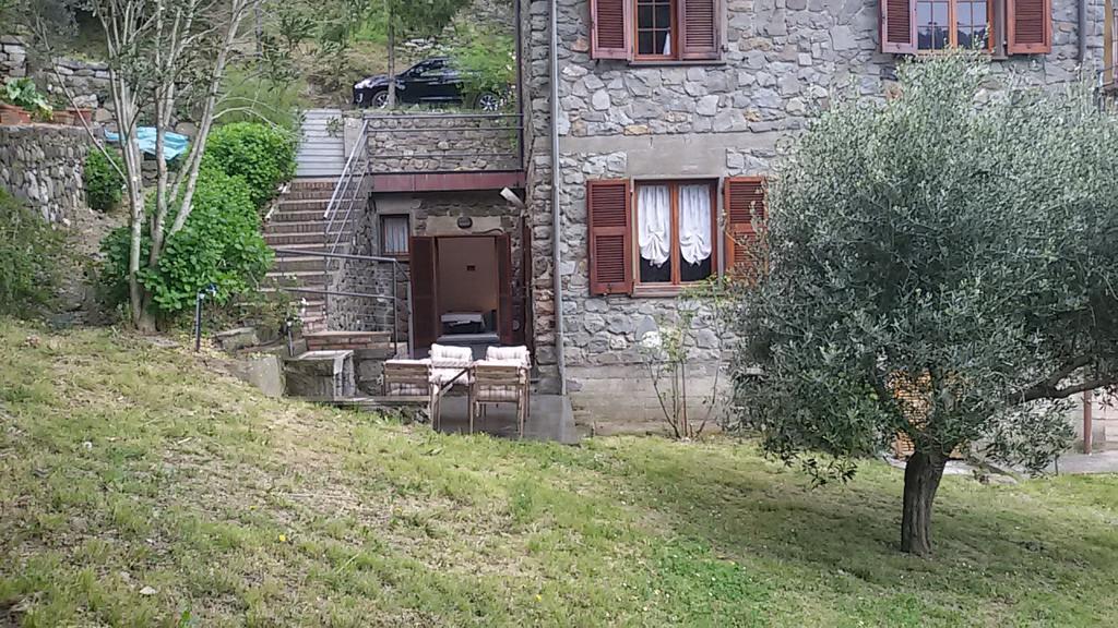 Arvasia Vernazza Bagian luar foto
